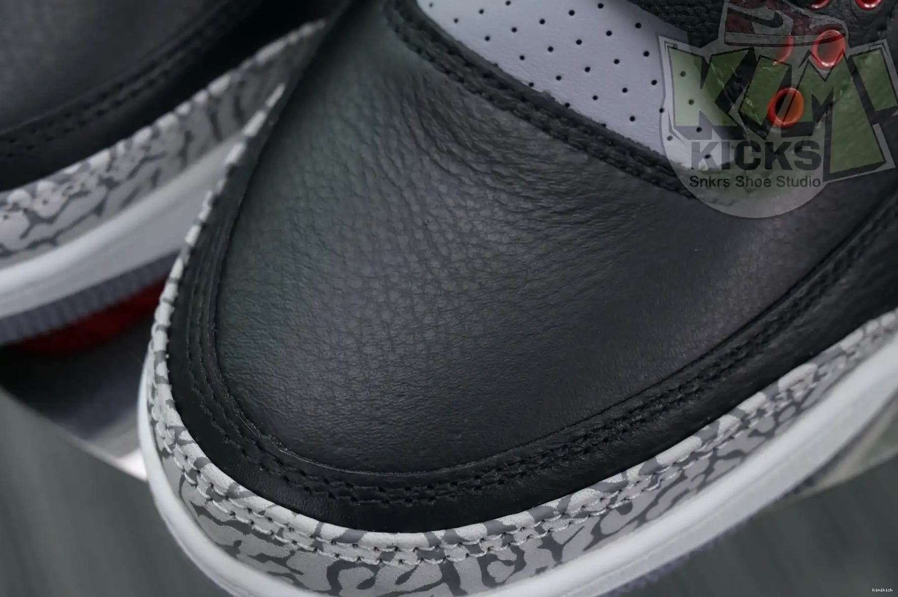 Kimikick 3“Black Reimagined” Jordan Air Cement 0501